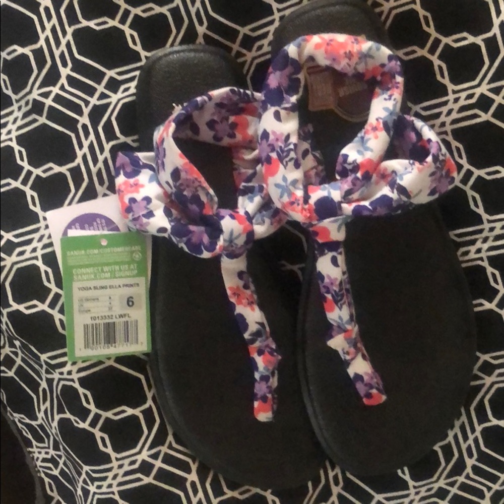 Sanuk Sandals